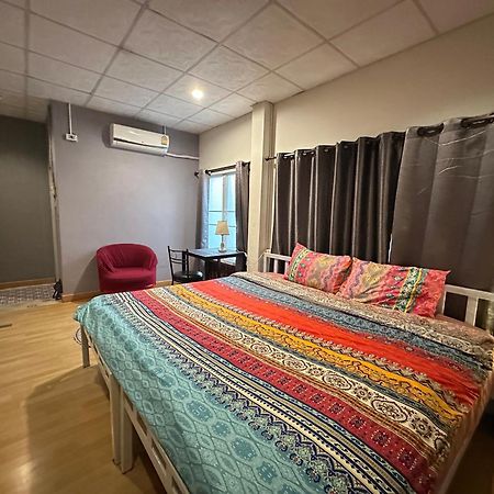 Villa'S Homestay Chiang Mai Bagian luar foto