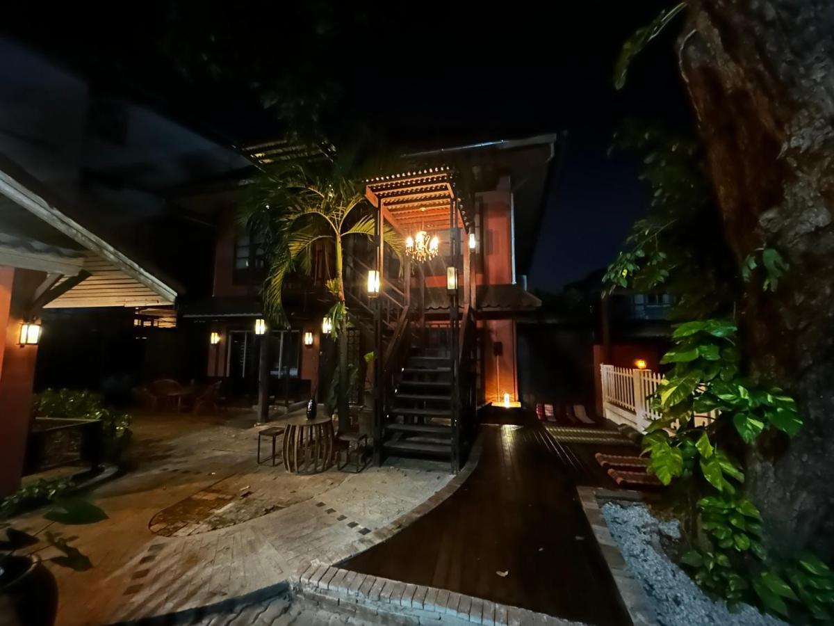 Villa'S Homestay Chiang Mai Bagian luar foto