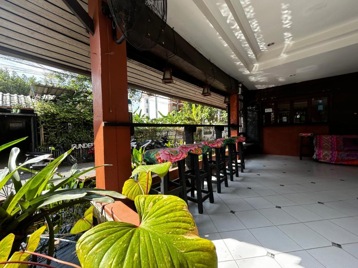 Villa'S Homestay Chiang Mai Bagian luar foto