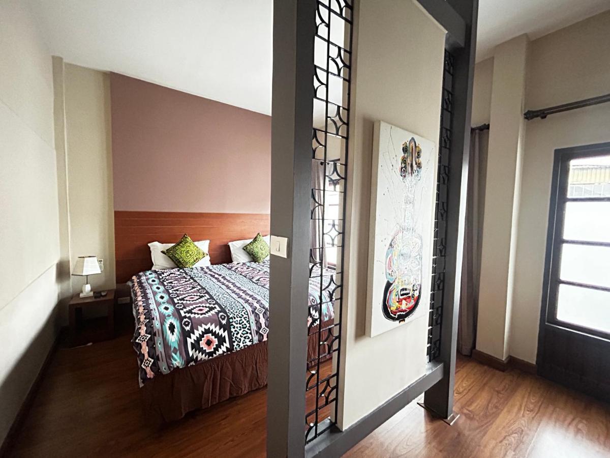 Villa'S Homestay Chiang Mai Bagian luar foto