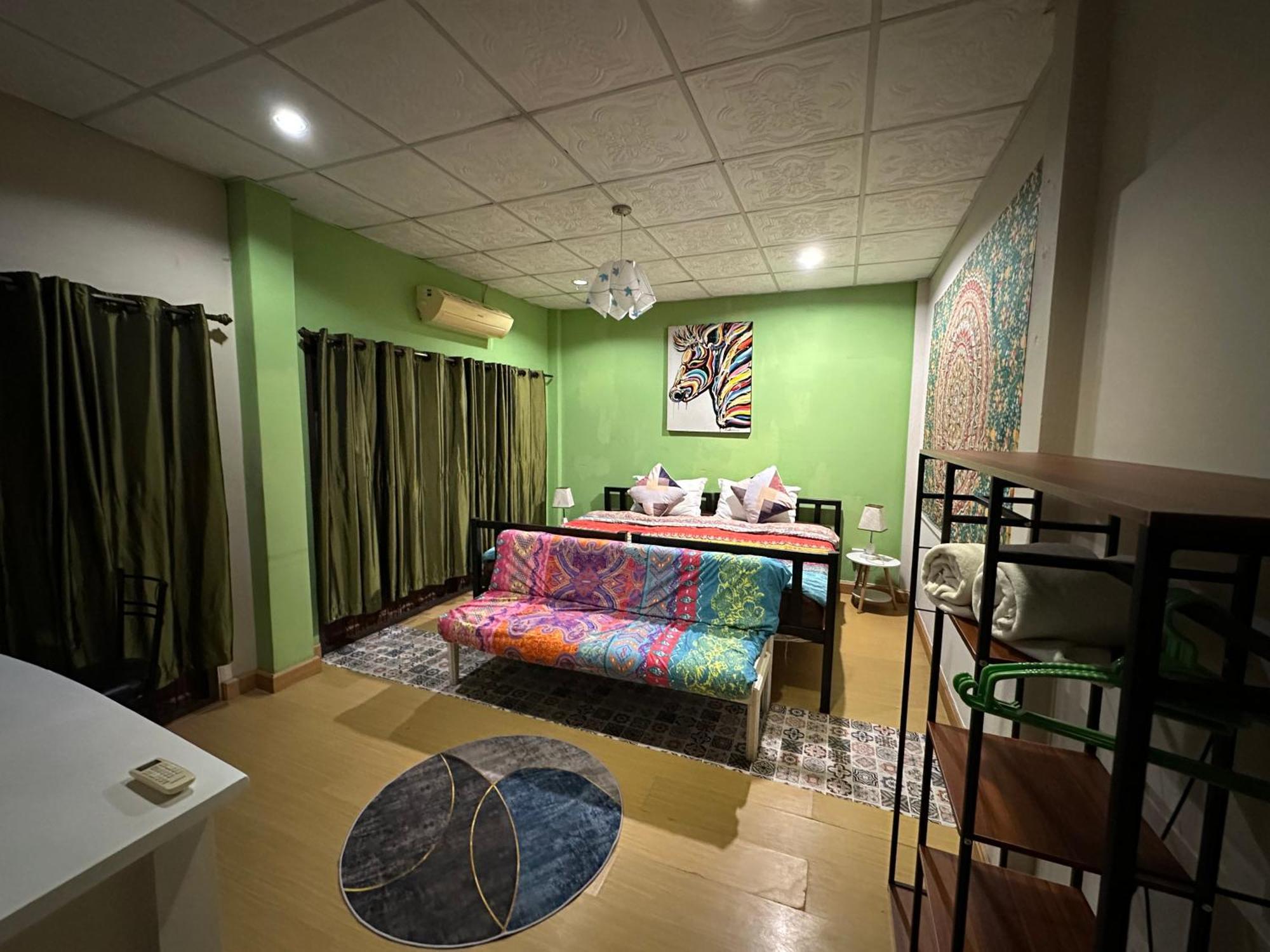 Villa'S Homestay Chiang Mai Bagian luar foto